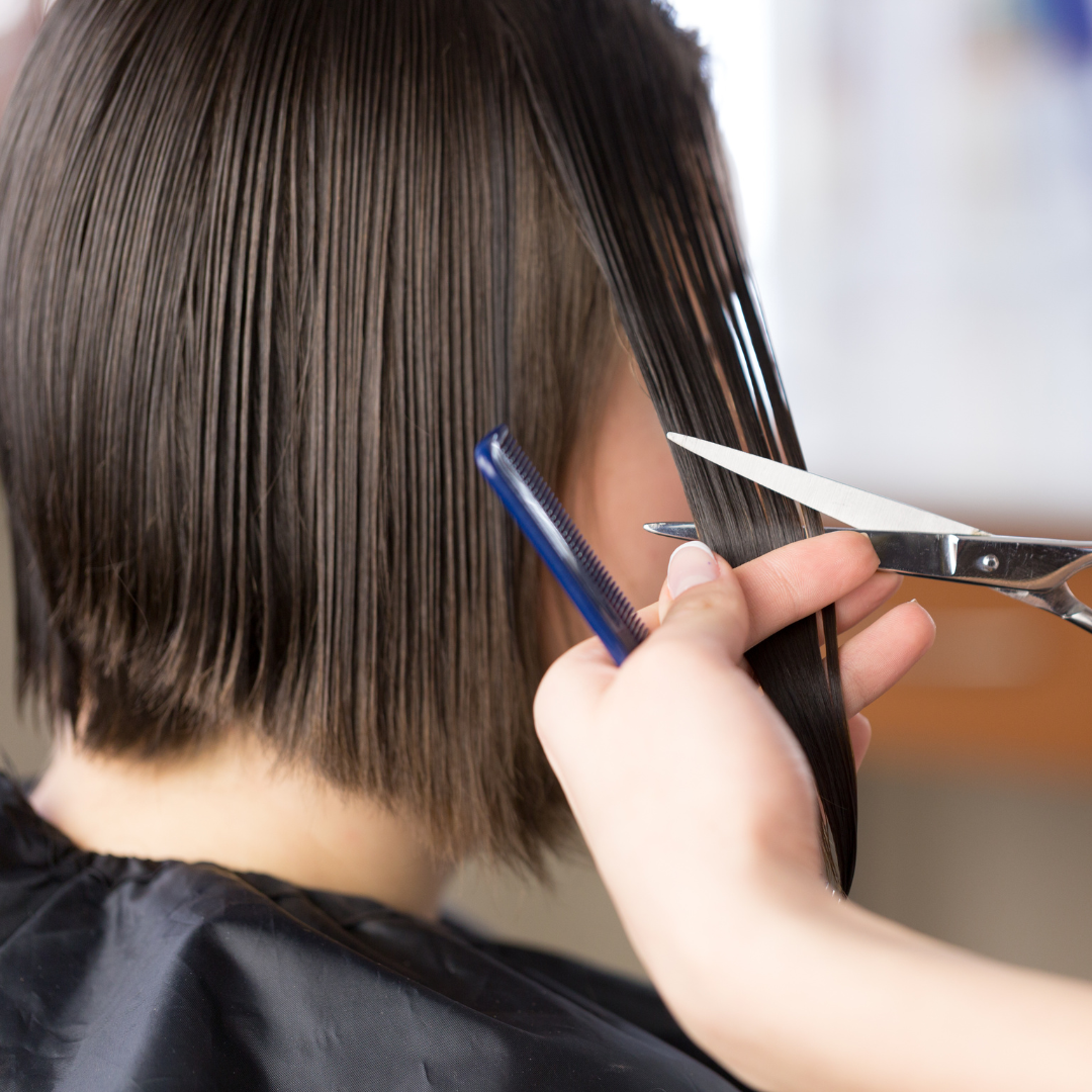femme coupe coiffage
