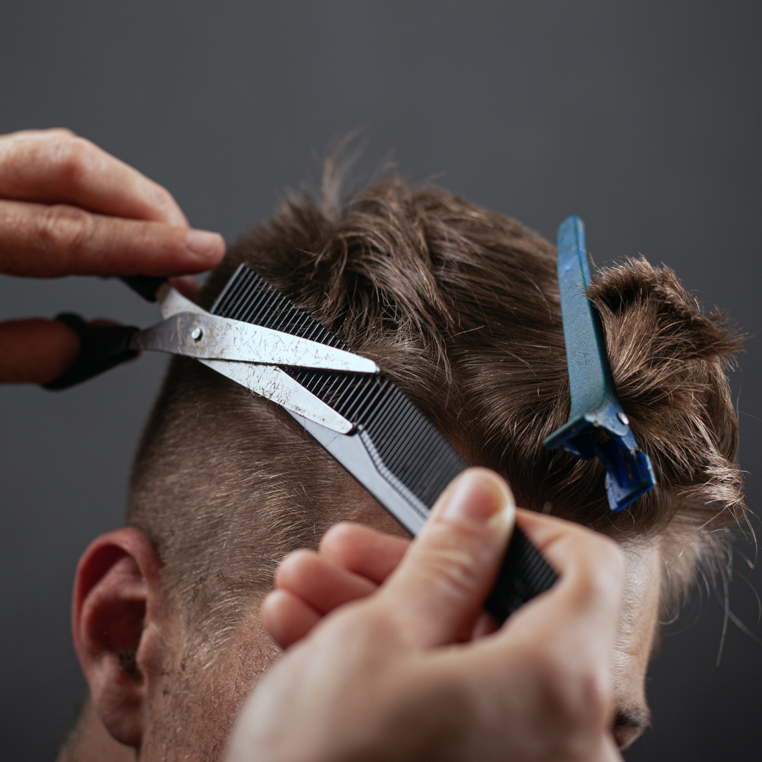 homme coupe